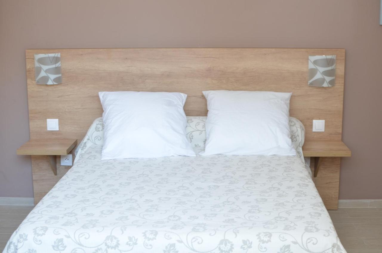 Mistral Appartements Port-Saint-Louis-du-Rhône Esterno foto
