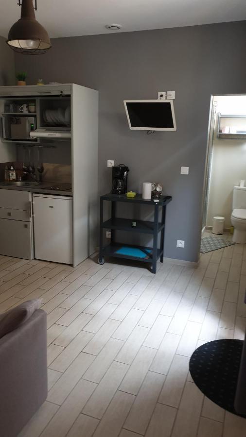 Mistral Appartements Port-Saint-Louis-du-Rhône Esterno foto